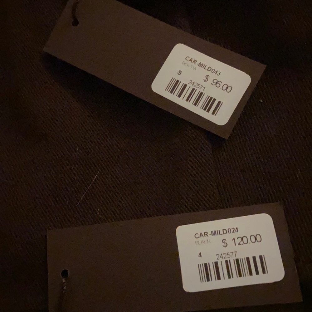 CARMAR two piece set, size 4/small, brand new with tags on. - Picture 4 of 6